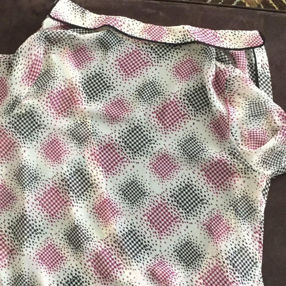 Button up shirt - Picture 4 of 6